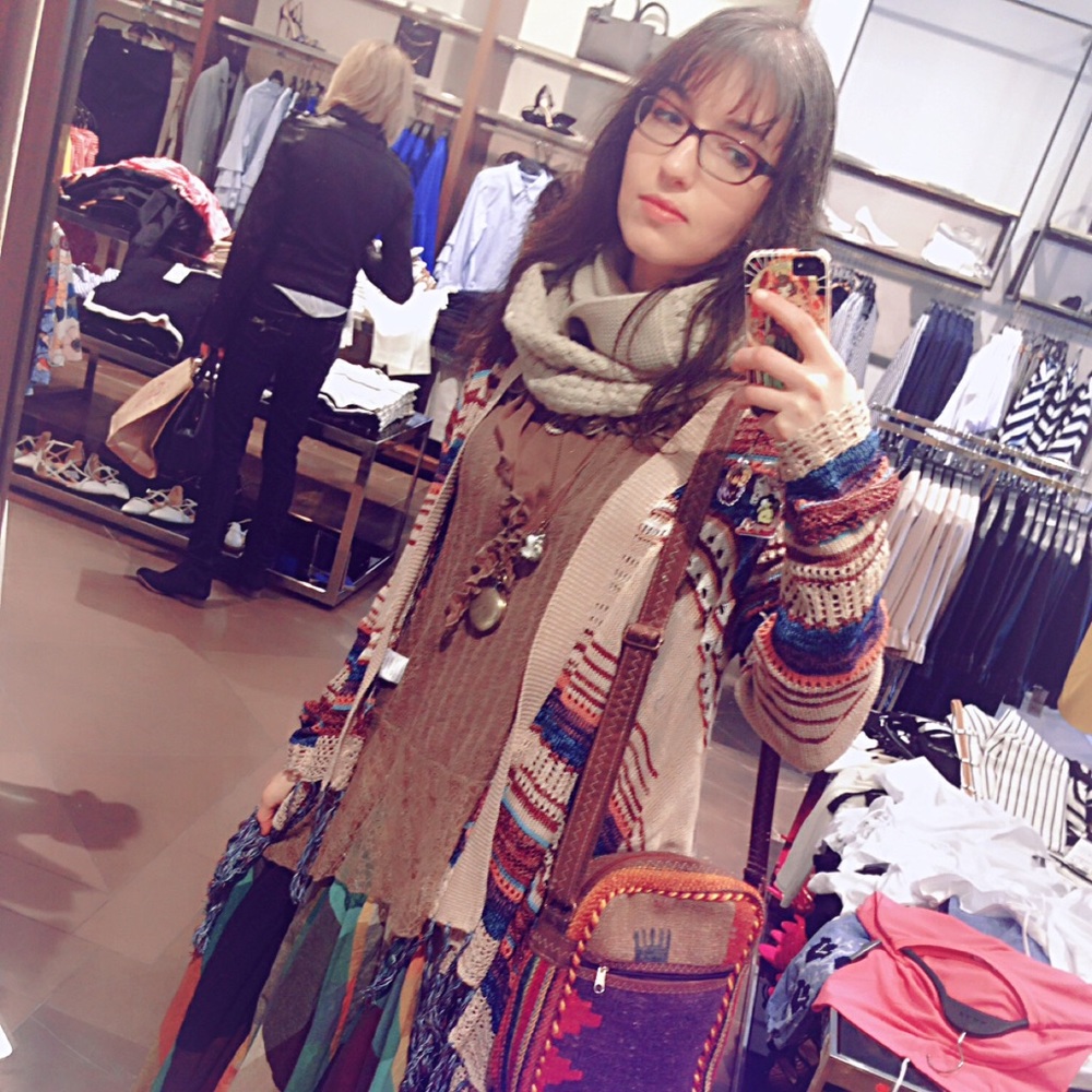 Meet your Posher, Regan