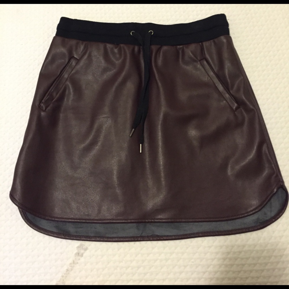 Forever 21 faux leather skirt