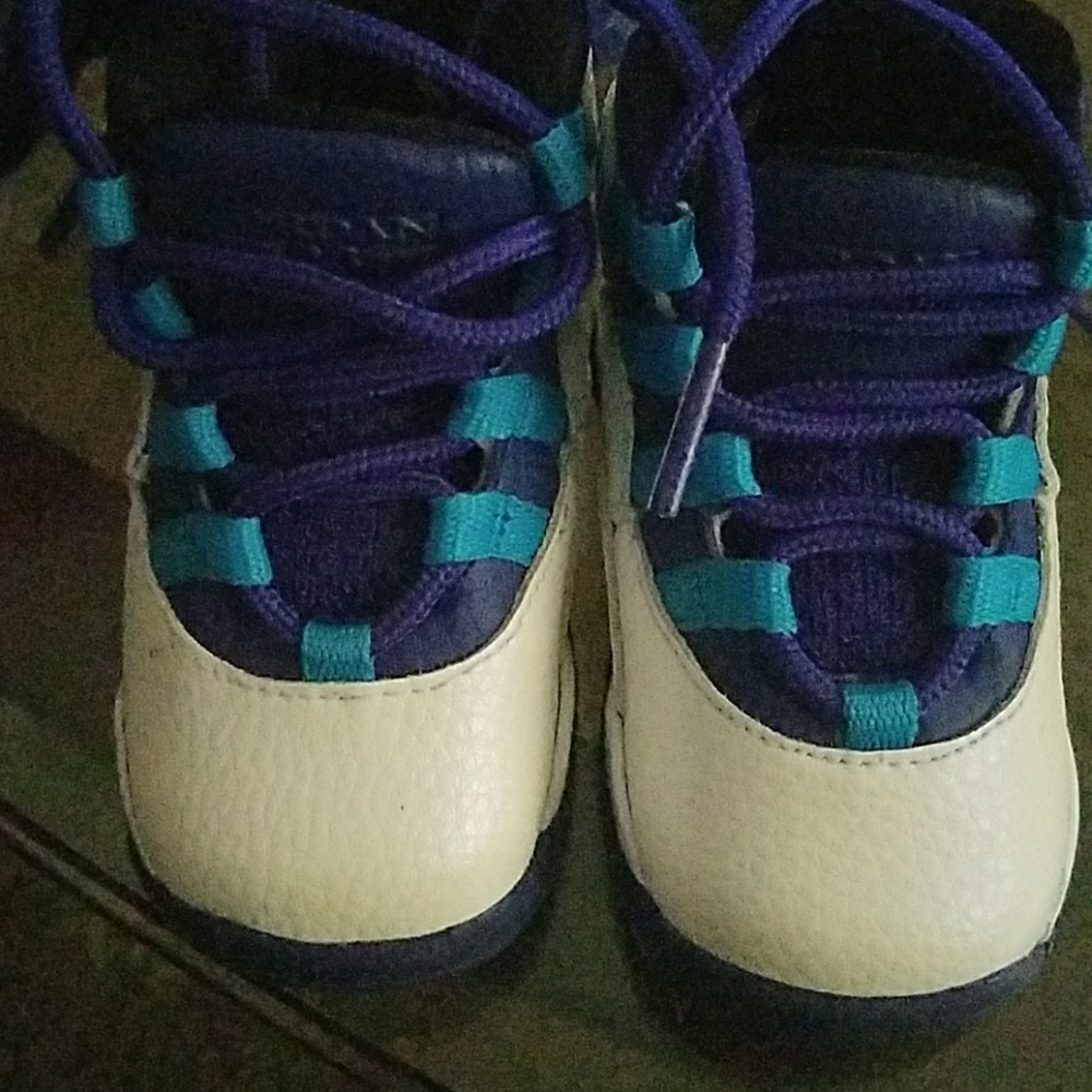 Size 4c infant/toddler Jordan's