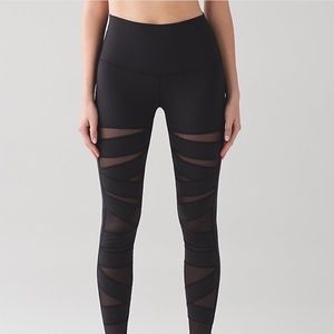 Lululemon yoga pants