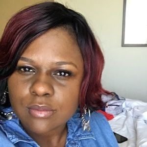 Meet your Posher, Tanisha