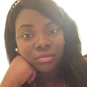 Meet your Posher, Kendra