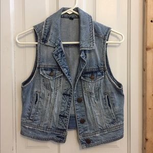 American Eagle Denim Vest