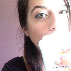 Meet your Posher, Dana