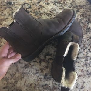 Men's Ugg boot slip ons