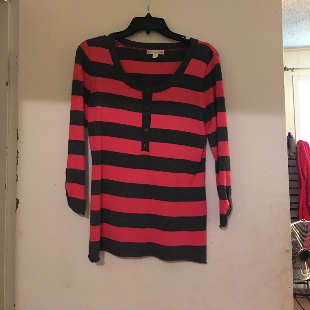 3 quarter sleeve shirt