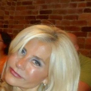 Meet your Posher, Gila