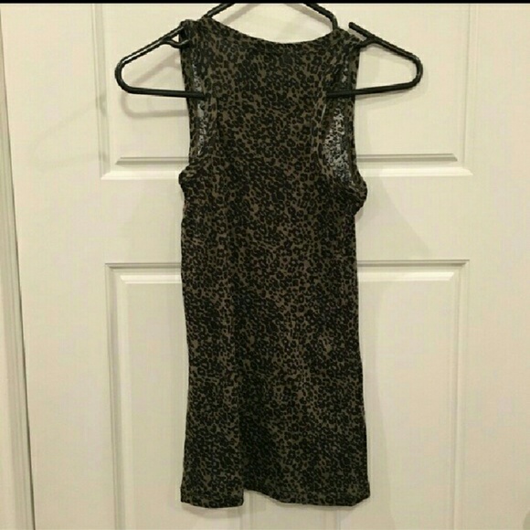 Macy's Cheetah Print Top - Picture 2 of 3