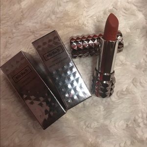 Kat Von D Everlasting lipstick