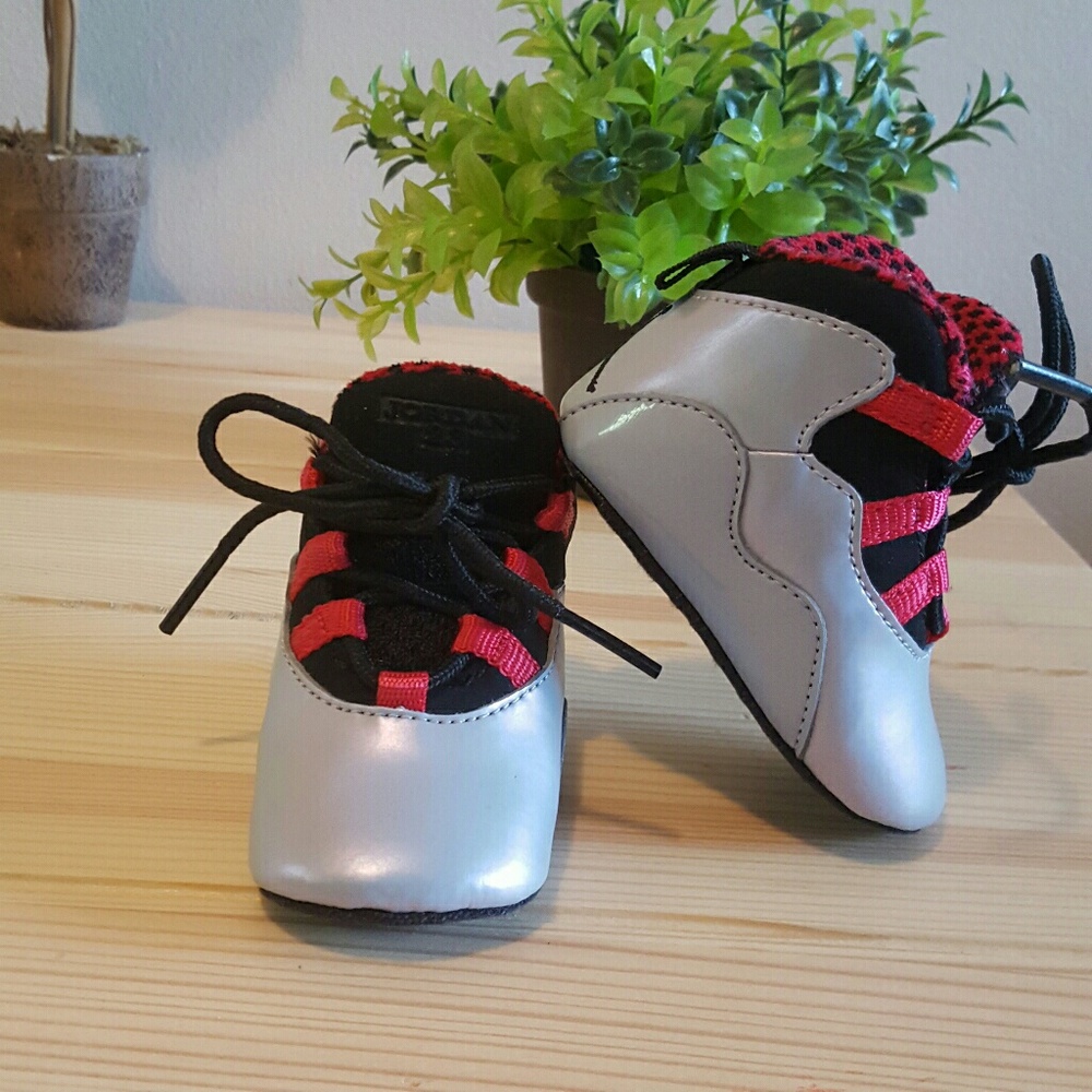 Baby Nike Jordan sneakers♾