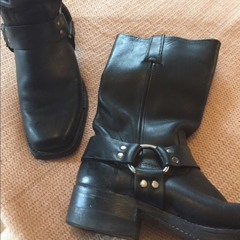 Frye harness boots size 8!