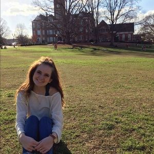 Meet your Posher, Anna