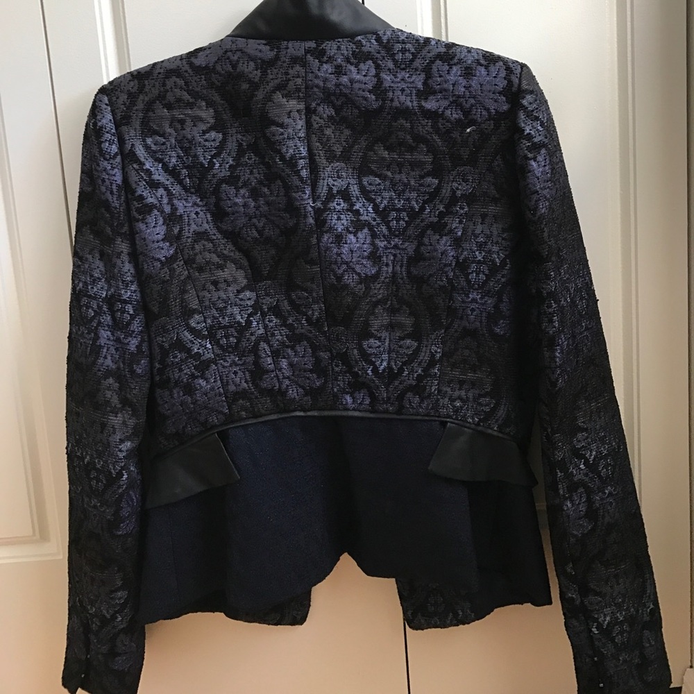 Textured blazer - Picture 2 of 4