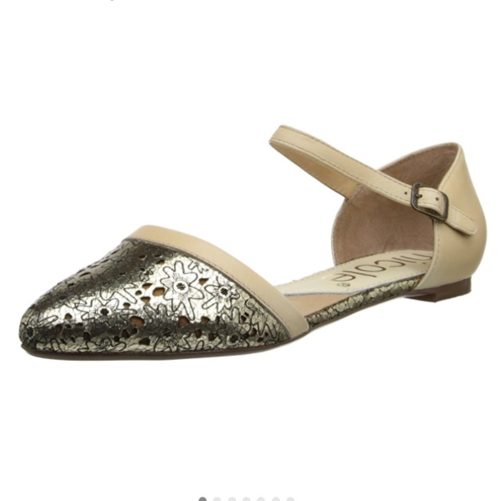 Gold flats