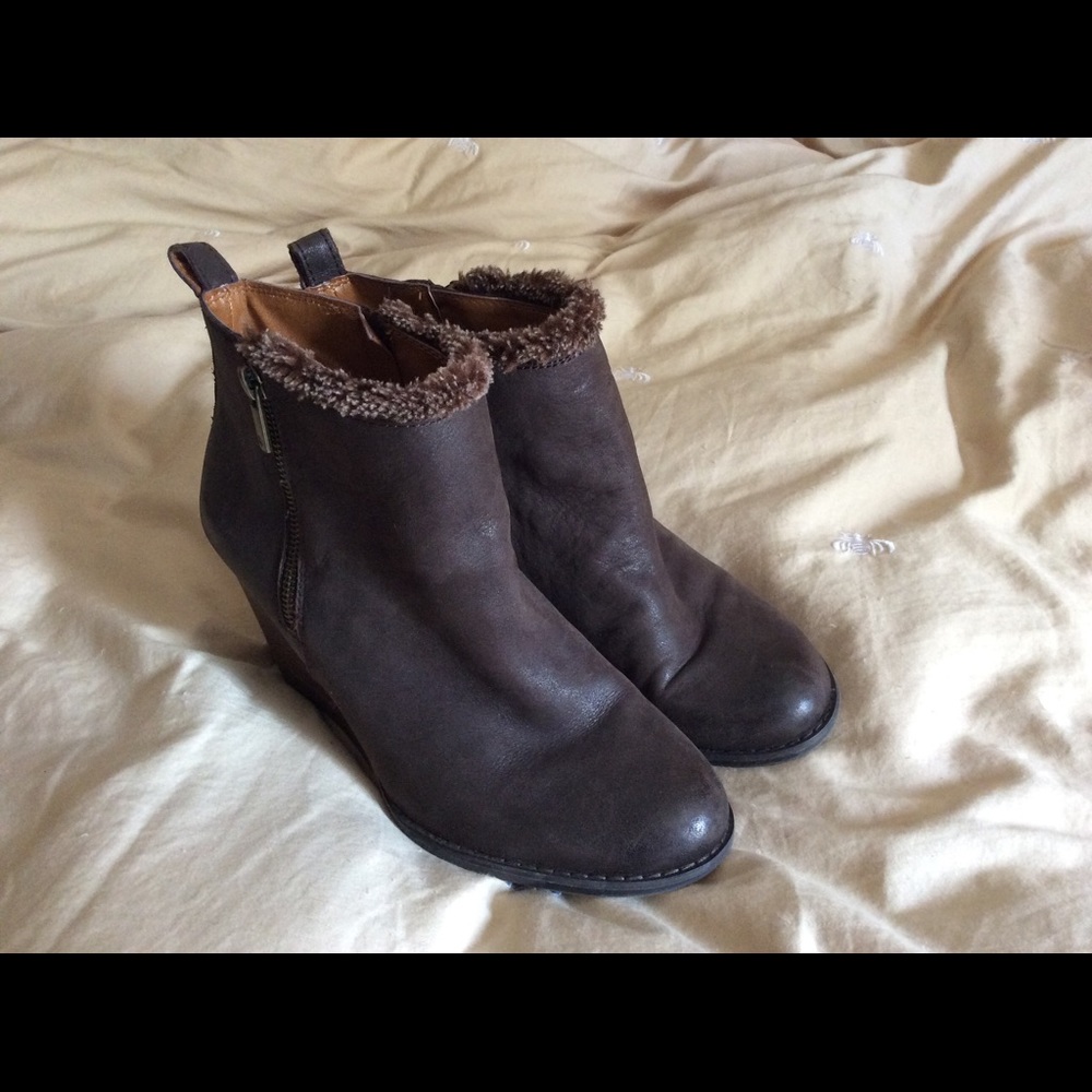 Lucky brand wedge ankle boots
