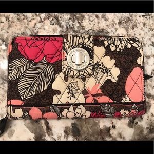 Vera Bradley Mocha Rouge Lock Wallet