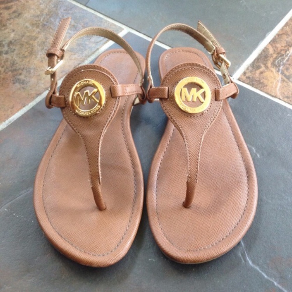 *SOLD** Michael Kors sandals