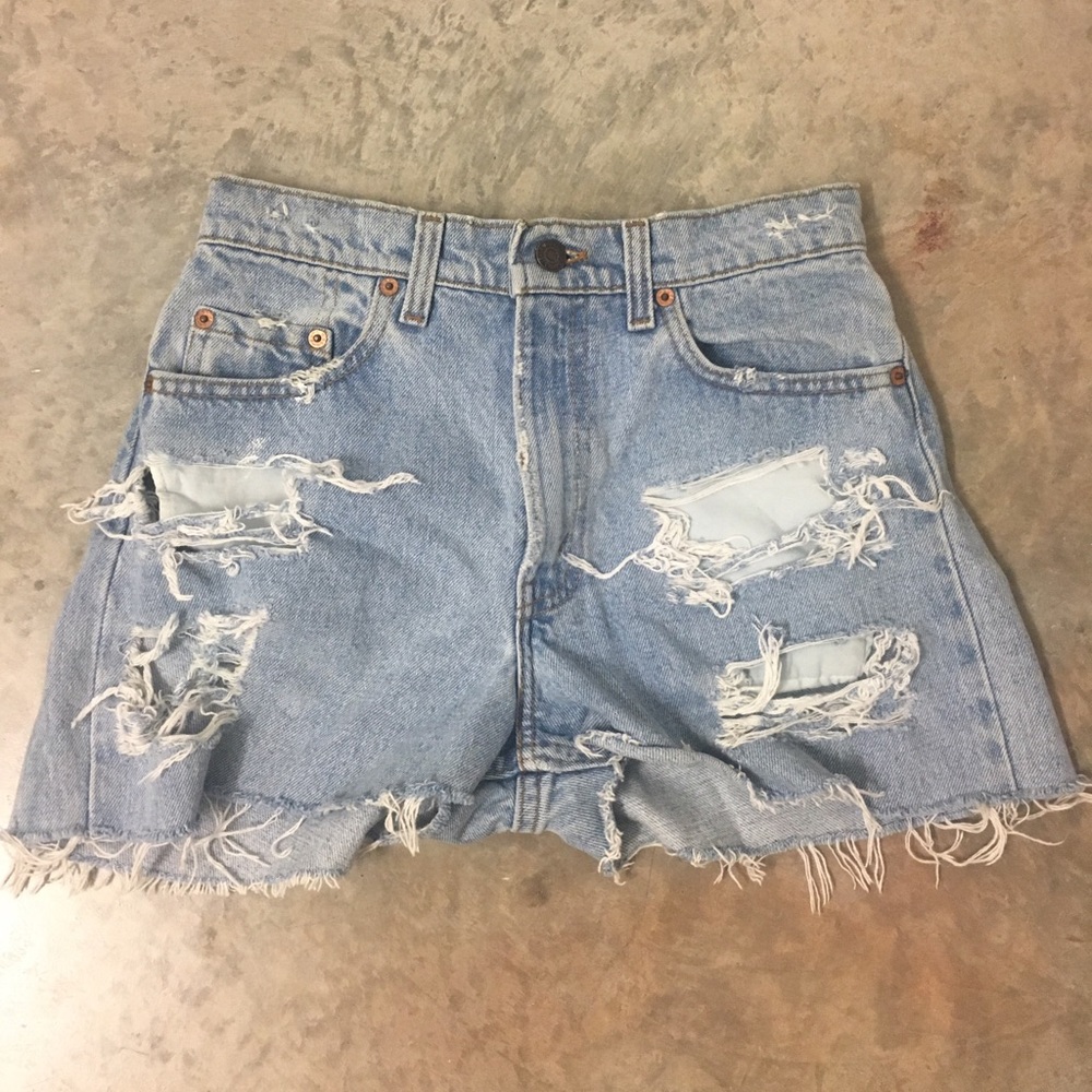 Vintage ripped Levi's