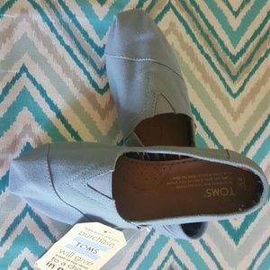 *for @peaches10* Toms