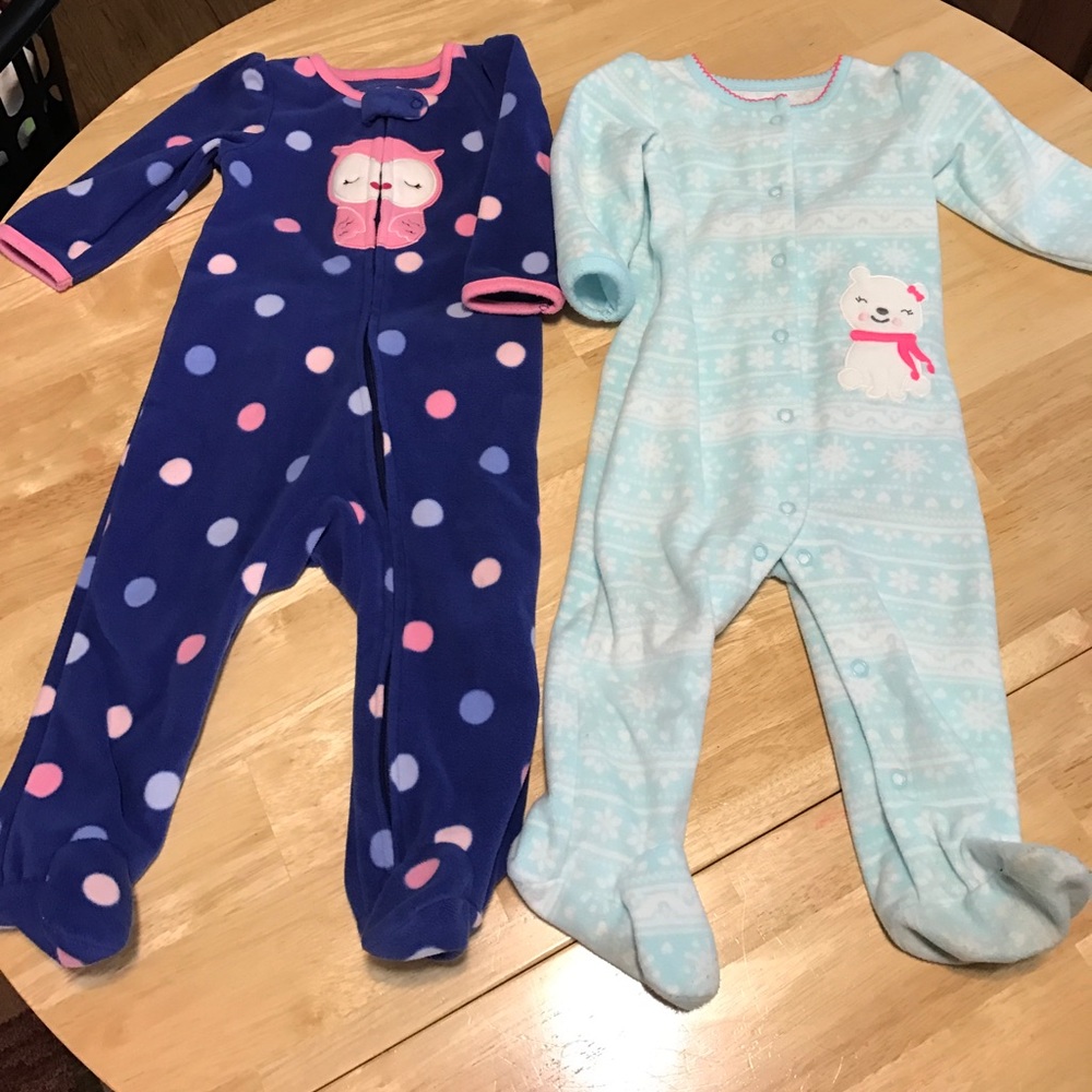 💜Bundle of 2 💜 6-9 month sleepers