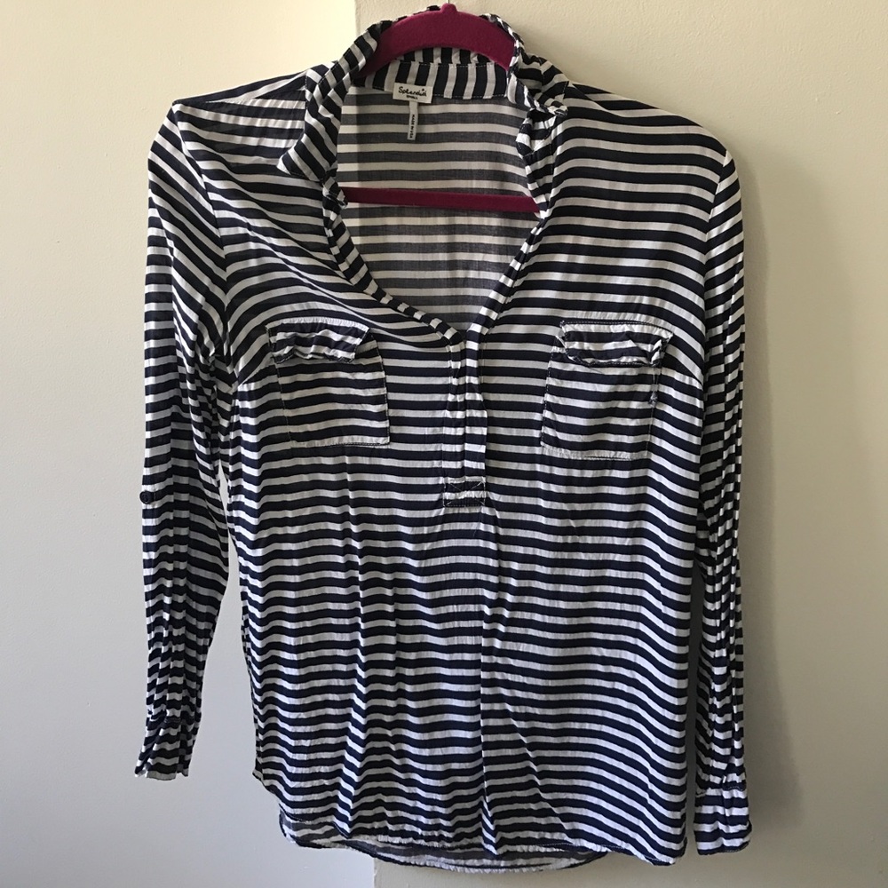 Spendid long sleeve blouse