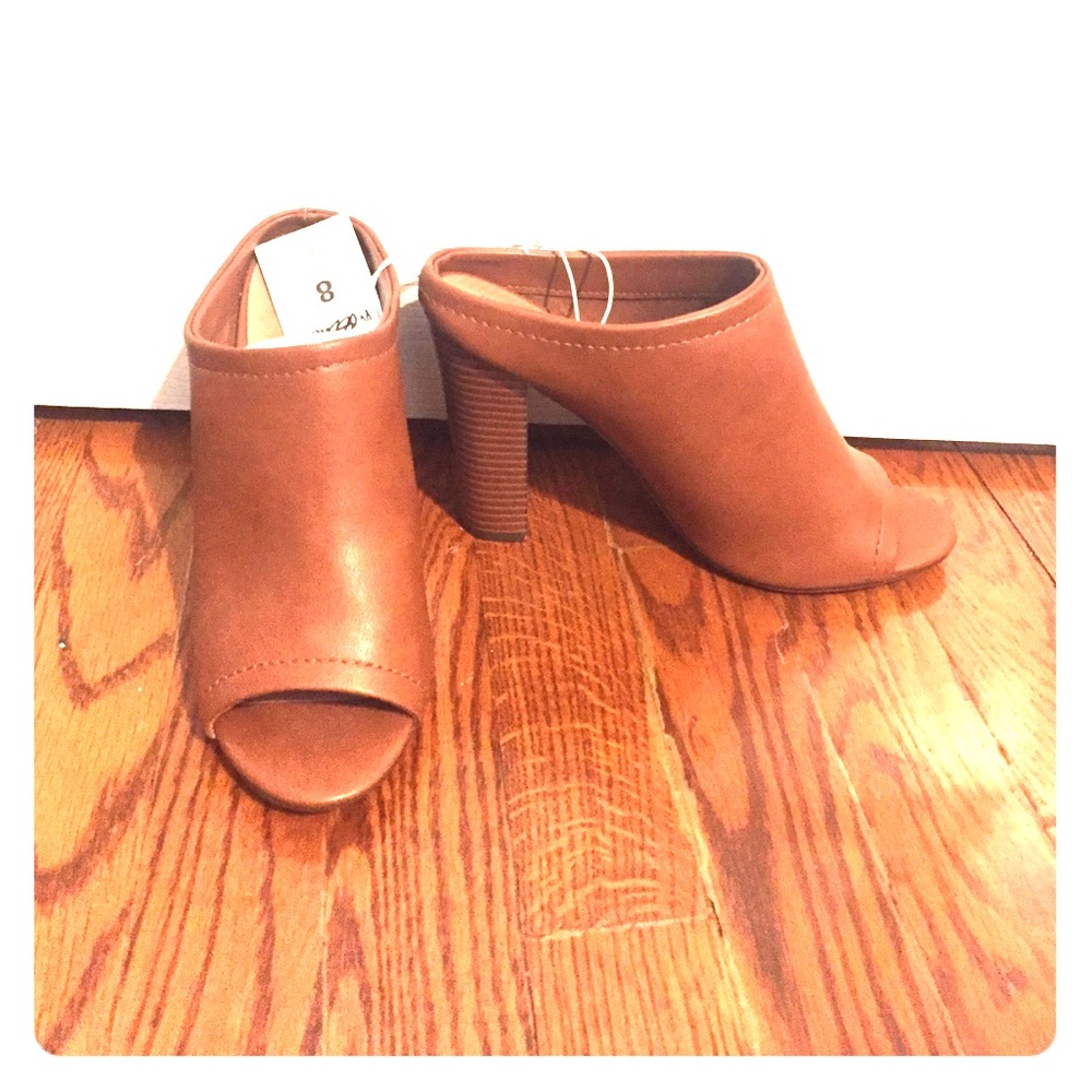 Mossimo  Cognac Open Toe Mule