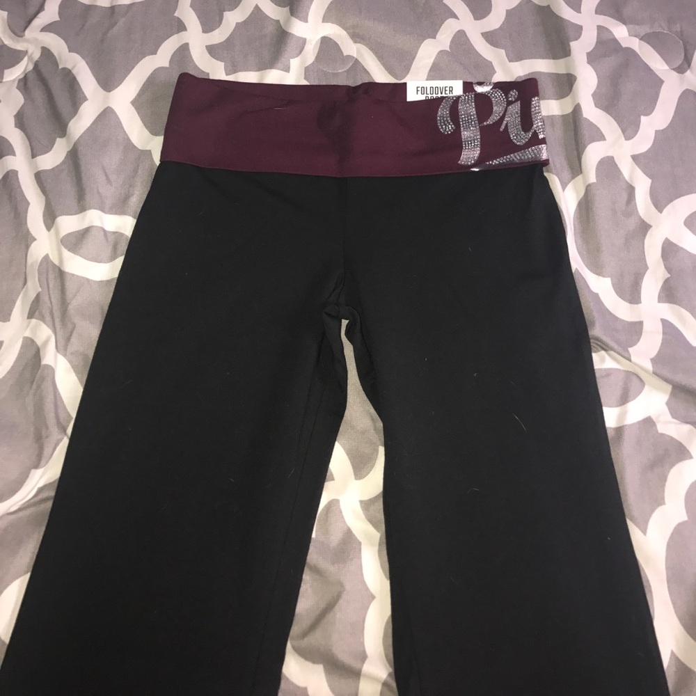 VS Pink yoga pants