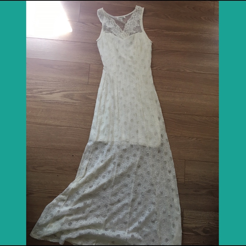 NWOT Soft White Lace Dress