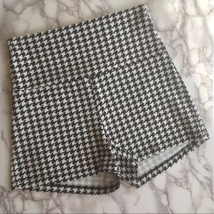 High waist houndstooth Print Shorts
