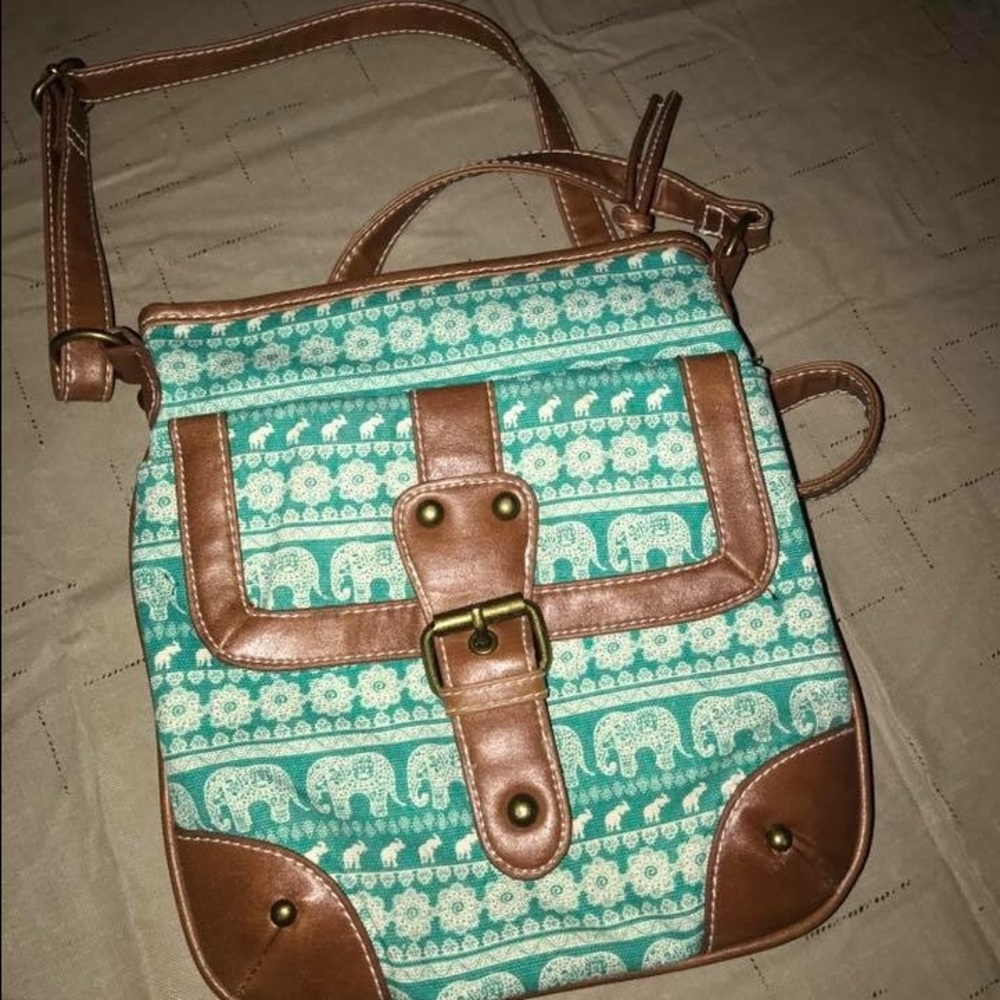 small blue elephant shoulder purse