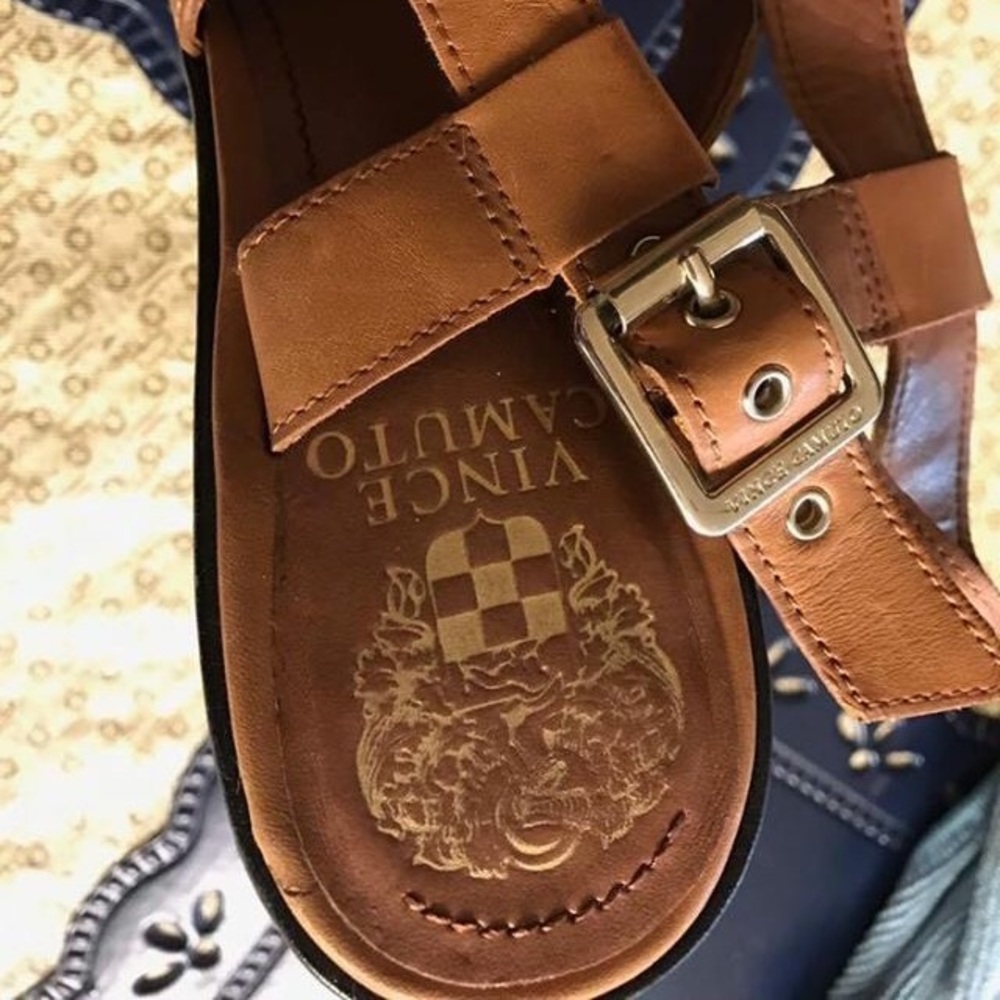 Vince Camuto Pumps Size 8 - Picture 2 of 4