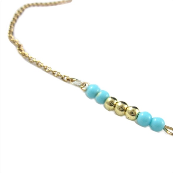 🌼 Delicate feather bead golden drop charm - Picture 3 of 6