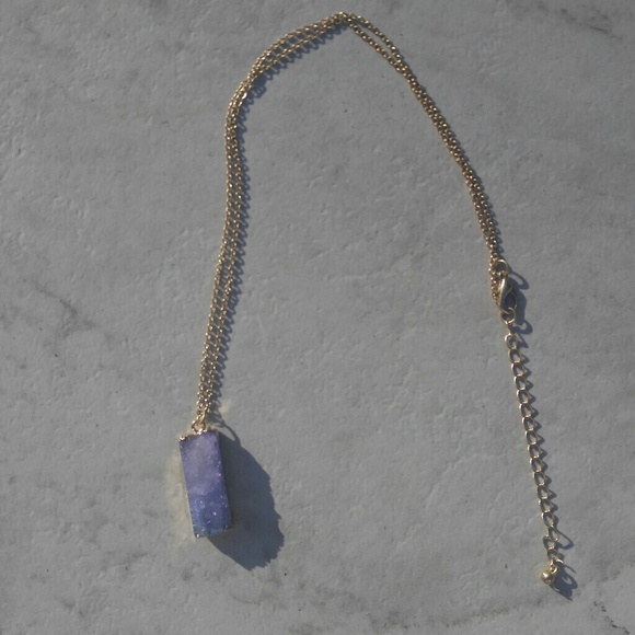 Lavender druzy necklace - Picture 2 of 3