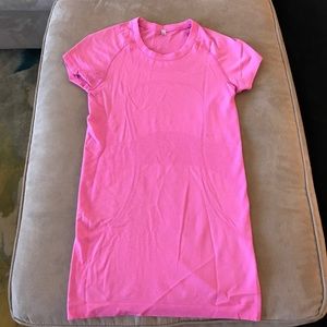 Lululemon Run: Swiftly Tee