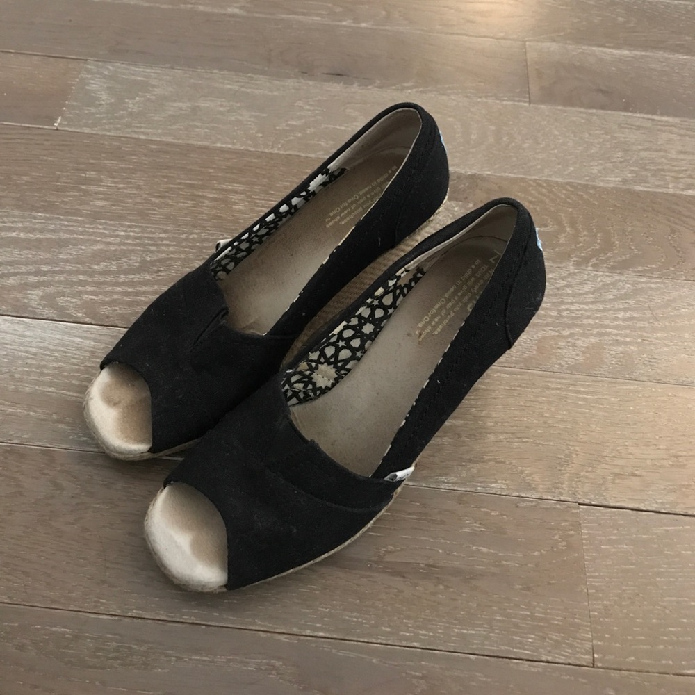 Toms Wedges