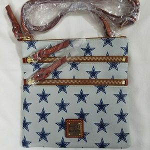 Dallas Cowboys Dooney&Bourke Triple Zip Crossbody