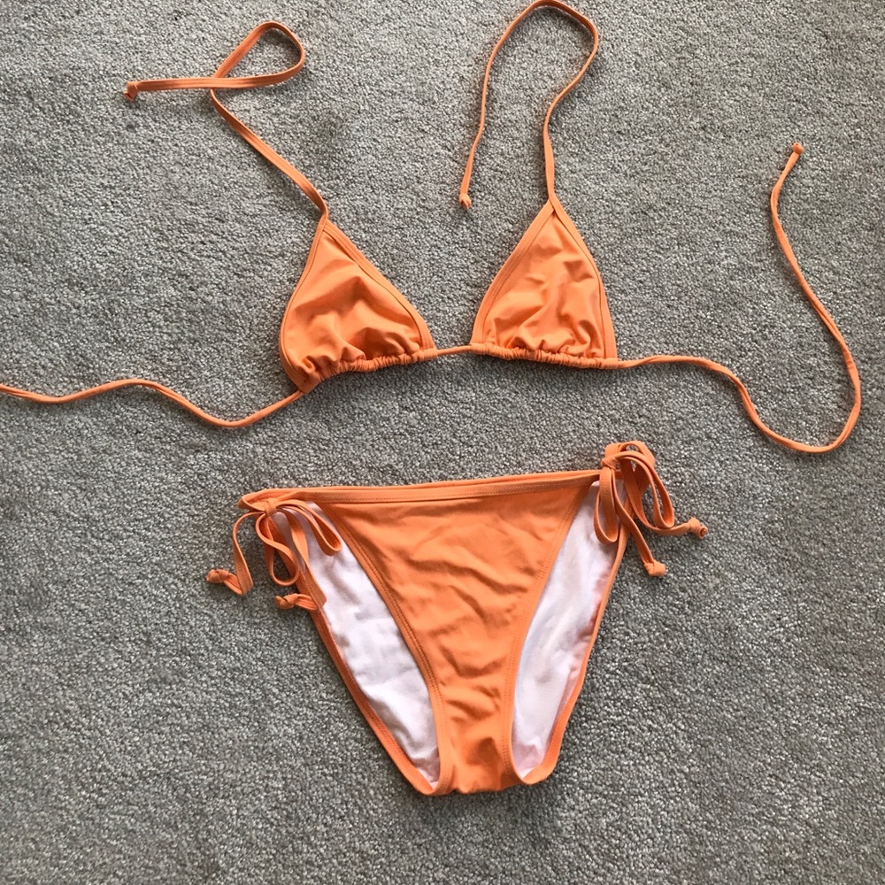 Victoria Secret bikini
