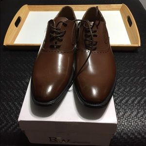 Robert Wayne dress shoes