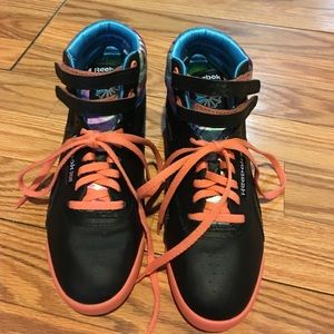 Reebok sneakers , new no tags .