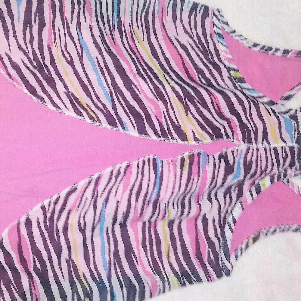 Tank - Picture 2 of 2