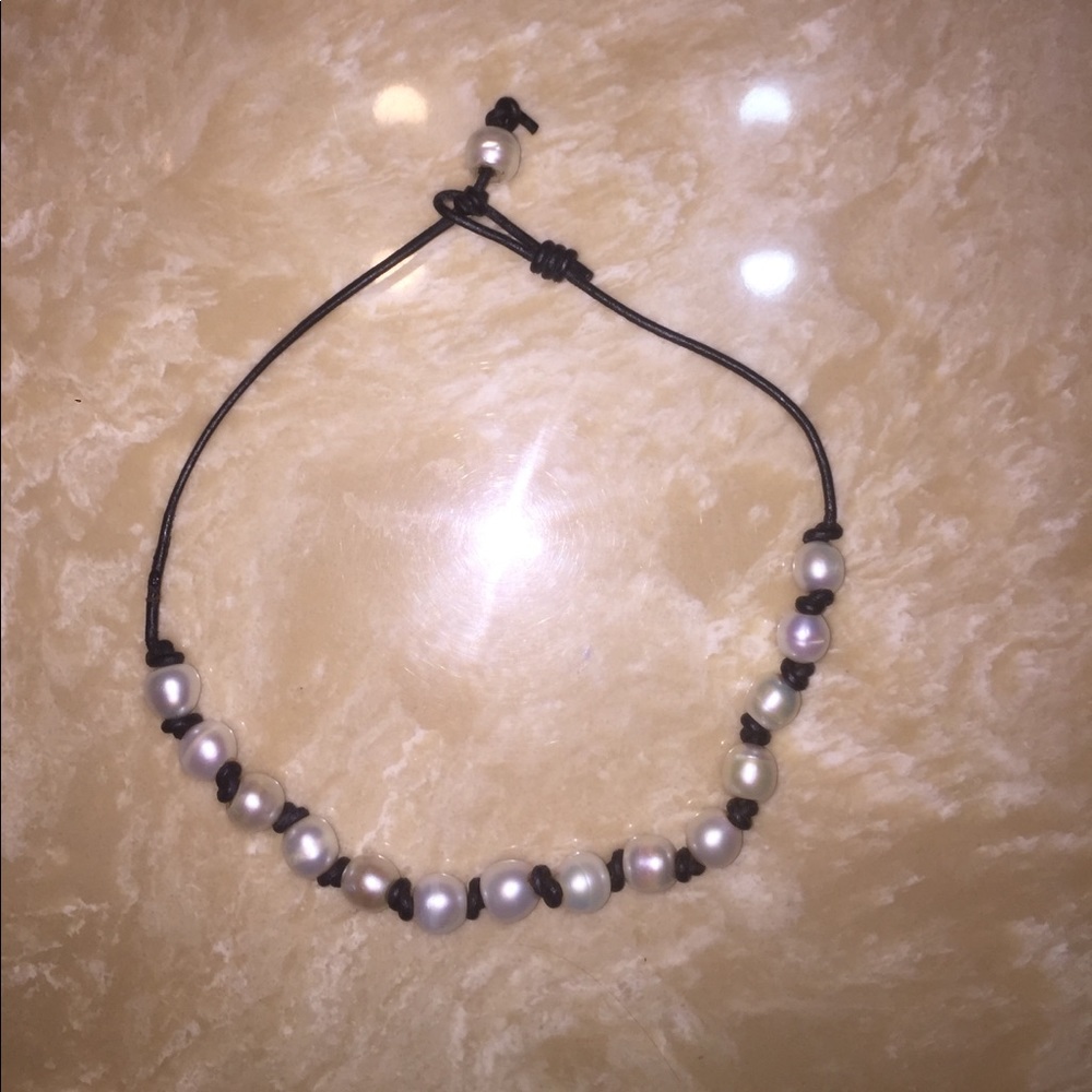 Pearl choker/necklace!!!