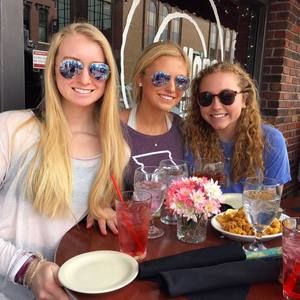 Meet your Posher, Allison