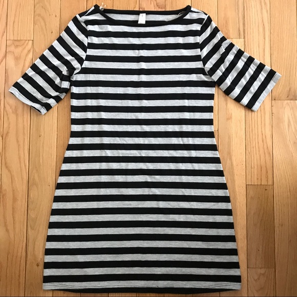 No Boundaries. Two striped dresses - Picture 3 of 4