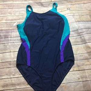 PLUS SIZE SWIMSUIT ONE PIECE
