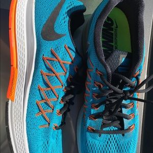 NIKE ZOOM PEGASUS 32
