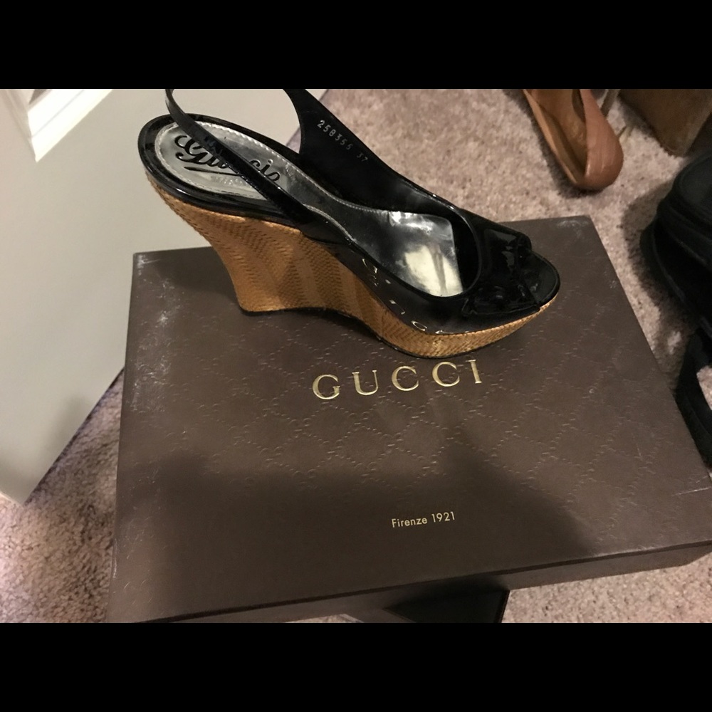 Gucci wedges