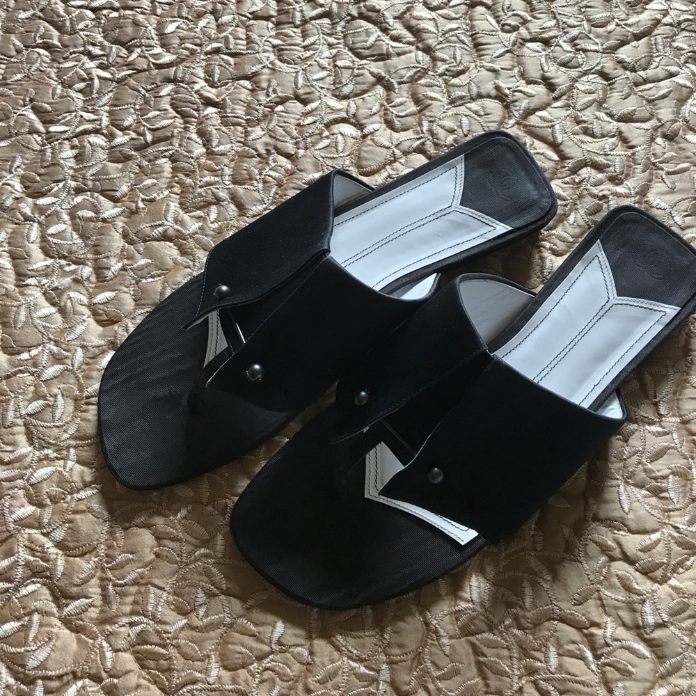 Gucci sandals