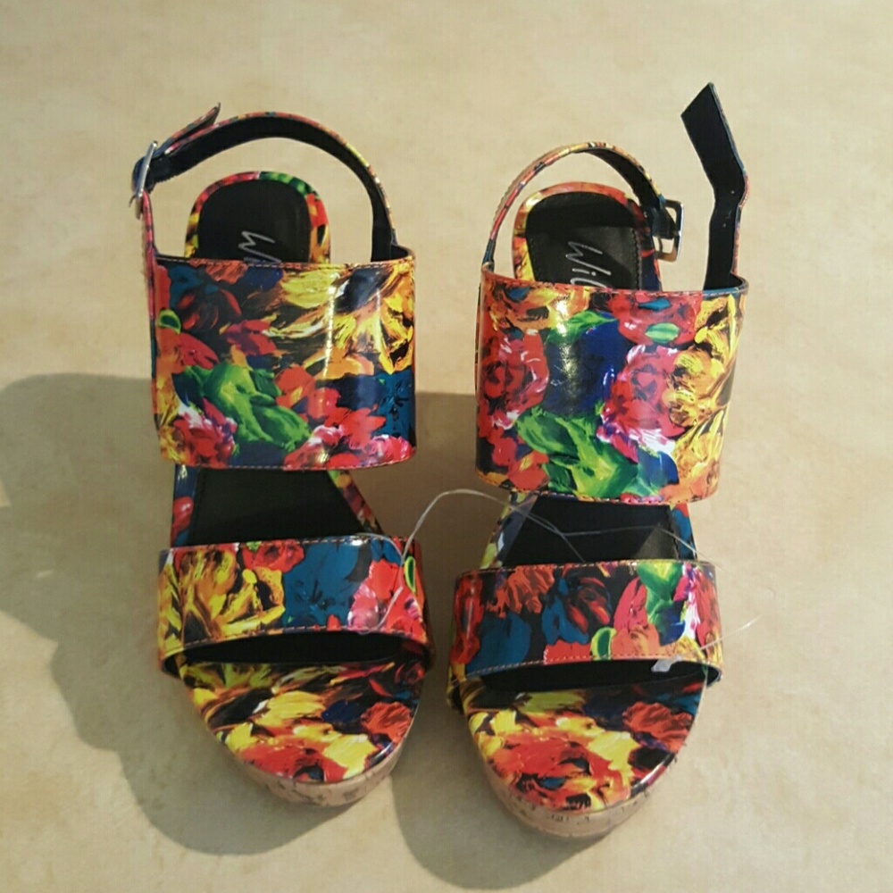 Floral Wedges