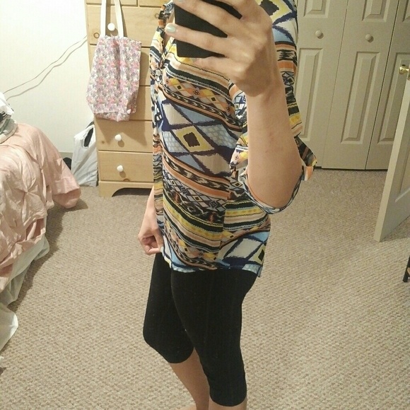 Aztec Patterned Blouse - Picture 2 of 3