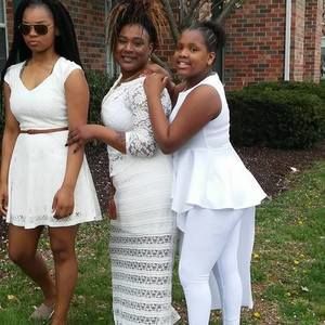 Meet your Posher, Beverly